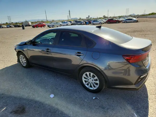 3KPF24AD9ME380840 2021 KIA FORTE - Image 2