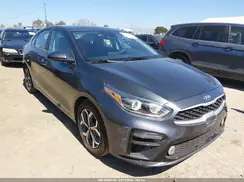 3KPF24AD9ME380885 2021 KIA FORTE