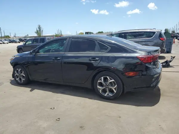 3KPF24AD9ME381275 2021 KIA FORTE - Image 2