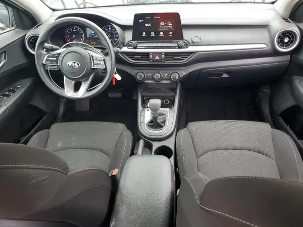 3KPF24AD9ME385097 2021 KIA FORTE - Image 8
