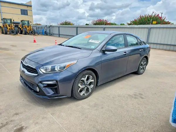 3KPF24AD9ME385312 2021 KIA FORTE - Image 1