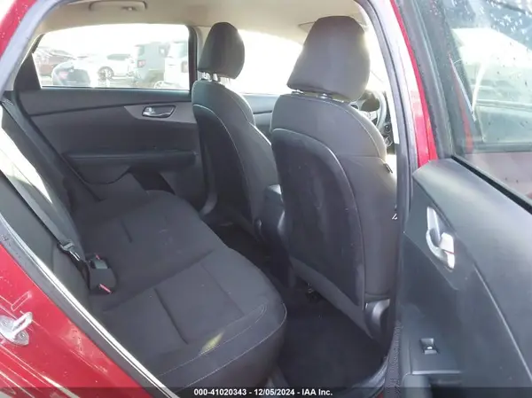 3KPF24AD9ME387707 2021 KIA FORTE - Image 8