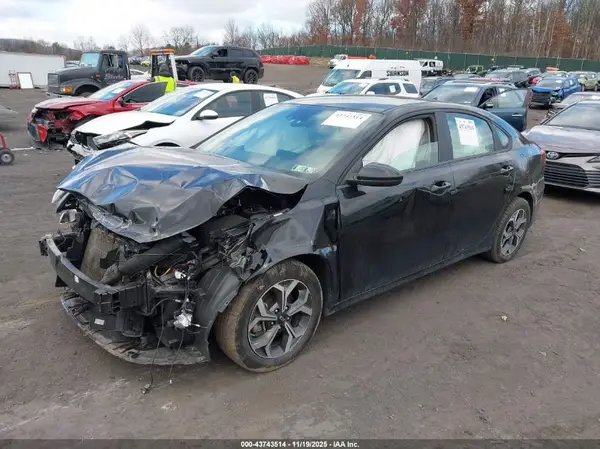 3KPF24AD9ME388601 2021 KIA FORTE - Image 2