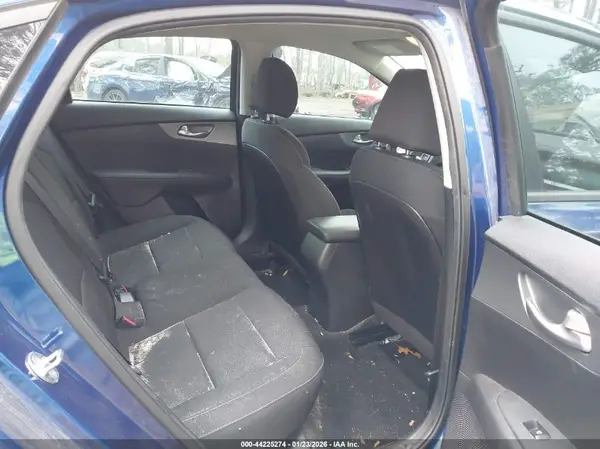3KPF24AD9ME388727 2021 KIA FORTE - Image 8