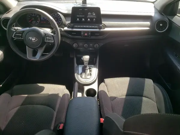 3KPF24AD9ME389098 2021 KIA FORTE - Image 8