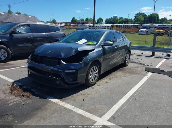 3KPF24AD9ME393376 2021 KIA FORTE - Image 2