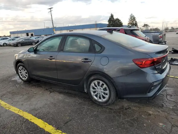 3KPF24AD9ME394804 2021 KIA FORTE - Image 2