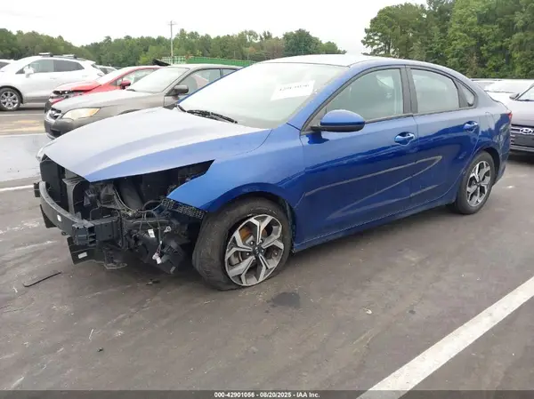 3KPF24AD9ME399906 2021 KIA FORTE - Image 2