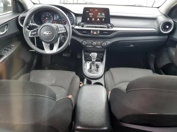 3KPF24AD9ME401234 2021 KIA FORTE - Image 8