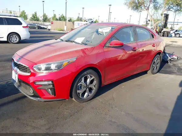 3KPF24AD9ME405820 2021 KIA FORTE - Image 2