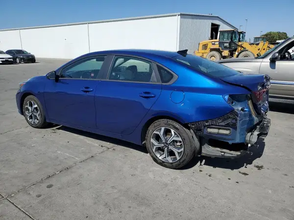 3KPF24AD9ME407910 2021 KIA FORTE - Image 2