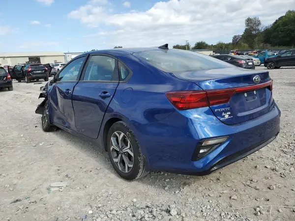 3KPF24AD9ME408023 2021 KIA FORTE - Image 2