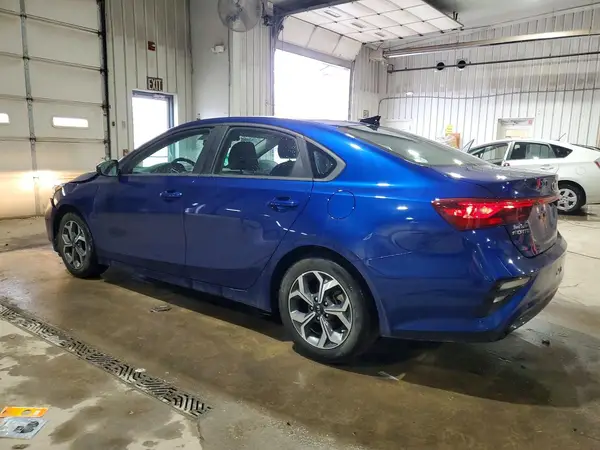 3KPF24AD9ME408524 2021 KIA FORTE - Image 2