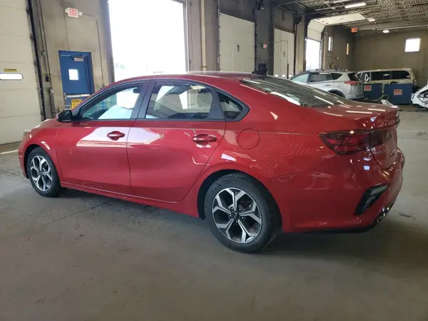 3KPF24AD9ME411391 2021 KIA FORTE - Image 2