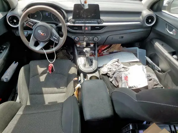 3KPF24AD9ME412069 2021 KIA FORTE - Image 8