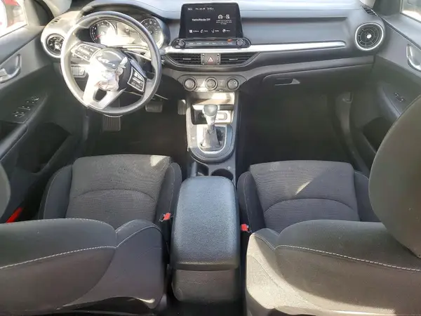 3KPF24AD9NE417581 2022 KIA FORTE - Image 8