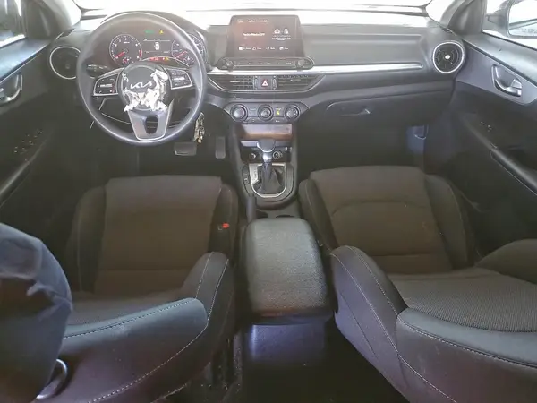 3KPF24AD9NE417936 2022 KIA FORTE - Image 8