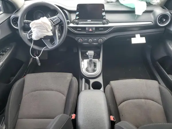 3KPF24AD9NE418200 2022 KIA FORTE - Image 8