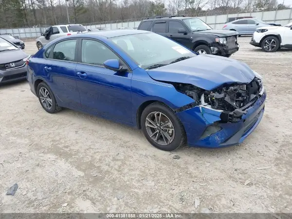 3KPF24AD9NE419296 2022 KIA FORTE - Image 1