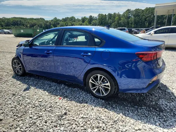 3KPF24AD9NE419315 2022 KIA FORTE - Image 2
