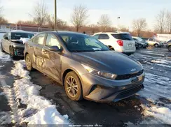 3KPF24AD9NE424322 2022 KIA FORTE