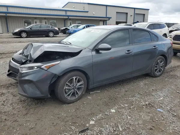 3KPF24AD9NE428211 2022 KIA FORTE - Image 1