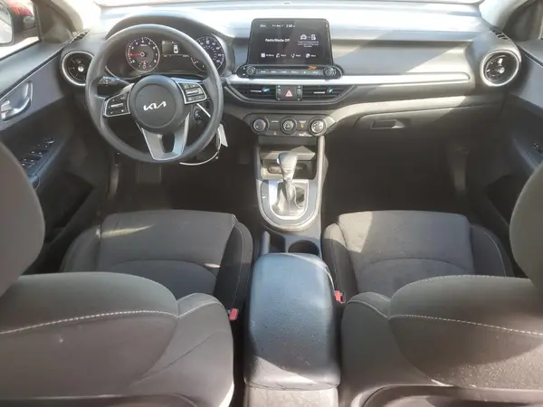 3KPF24AD9NE429519 2022 KIA FORTE - Image 8