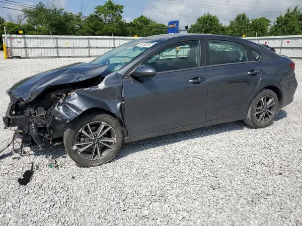 3KPF24AD9NE430458 2022 KIA FORTE - Image 1