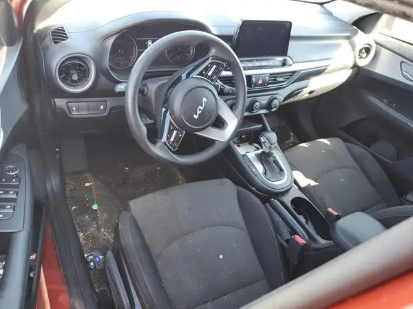 3KPF24AD9NE430623 2022 KIA FORTE - Image 8