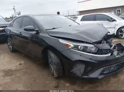 3KPF24AD9NE433117 2022 KIA FORTE