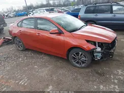 3KPF24AD9NE434770 2022 KIA FORTE