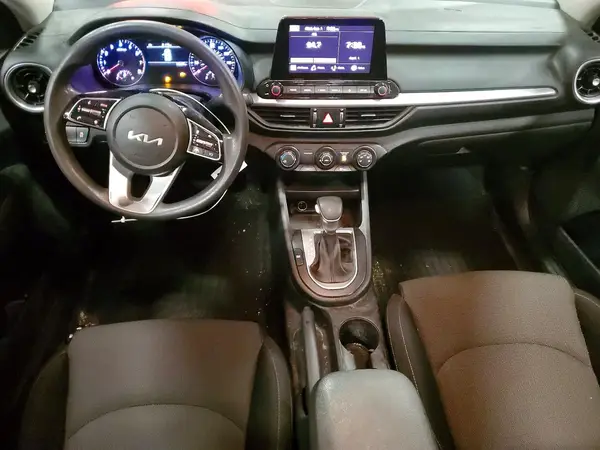 3KPF24AD9NE434879 2022 KIA FORTE - Image 8