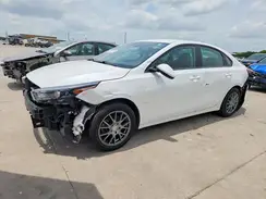 3KPF24AD9NE435594 2022 KIA FORTE