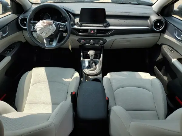 3KPF24AD9NE436437 2022 KIA FORTE - Image 8