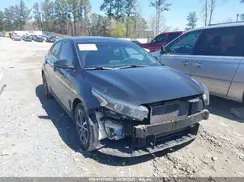 3KPF24AD9NE437331 2022 KIA FORTE