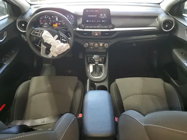 3KPF24AD9NE437524 2022 KIA FORTE - Image 8