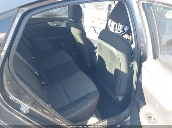 3KPF24AD9NE446109 2022 KIA FORTE - Image 8