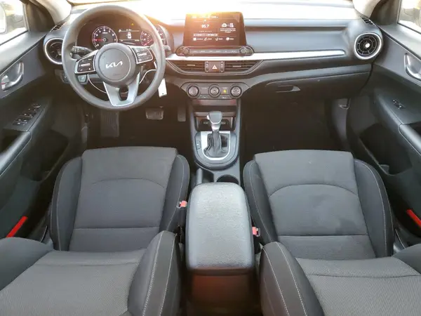 3KPF24AD9NE449480 2022 KIA FORTE - Image 8