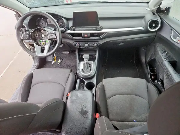 3KPF24AD9NE452119 2022 KIA FORTE - Image 8
