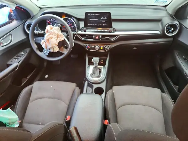3KPF24AD9NE452850 2022 KIA FORTE - Image 8