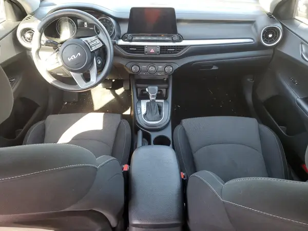 3KPF24AD9NE454016 2022 KIA FORTE - Image 8