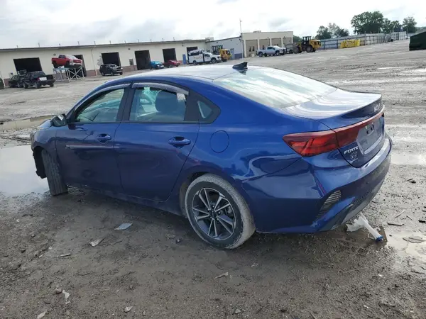 3KPF24AD9NE455330 2022 KIA FORTE - Image 2