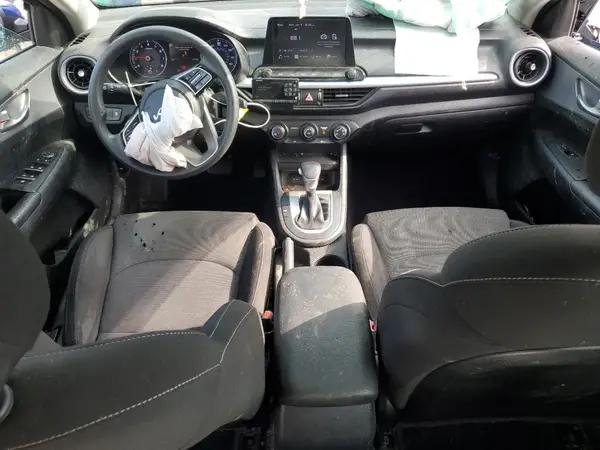 3KPF24AD9NE455330 2022 KIA FORTE - Image 8