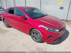 3KPF24AD9NE464402 2022 KIA FORTE