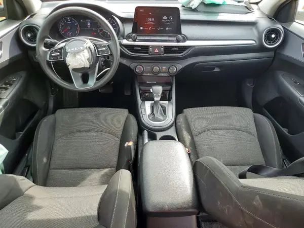 3KPF24AD9NE465470 2022 KIA FORTE - Image 8