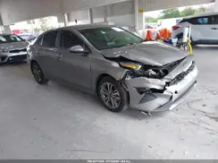 3KPF24AD9NE472497 2022 KIA FORTE