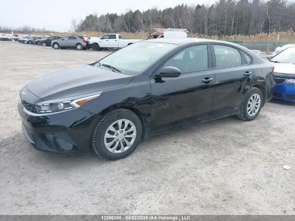 3KPF24AD9NE473651 2022 KIA FORTE - Image 2