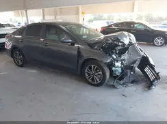 3KPF24AD9NE473973 2022 KIA FORTE