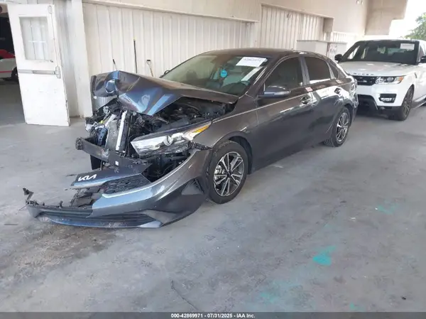 3KPF24AD9NE473973 2022 KIA FORTE - Image 2
