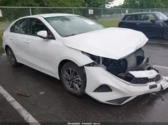 3KPF24AD9NE476565 2022 KIA FORTE